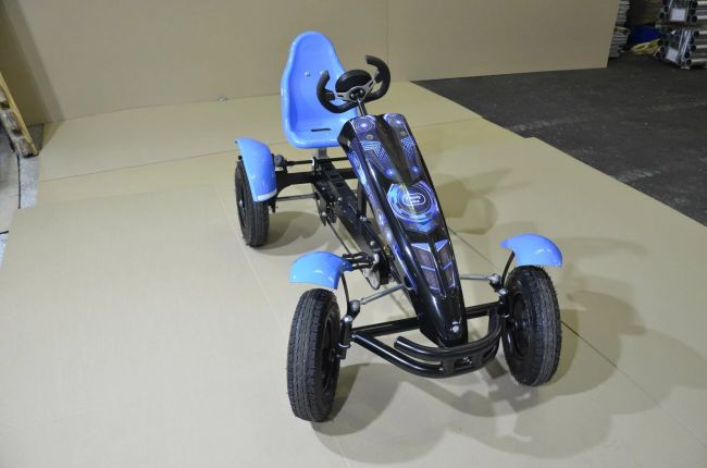 Веломобиль Familybike SV1